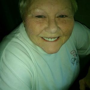 Meet your Posher, Angie